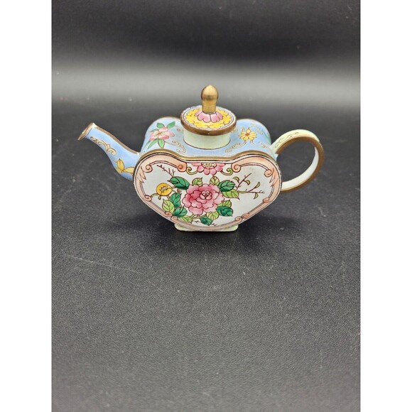 Kelvin Chen Miniature Enamel Heart-shaped Teapot #450 Yellow and Pink Flowers - Picture 5 of 8